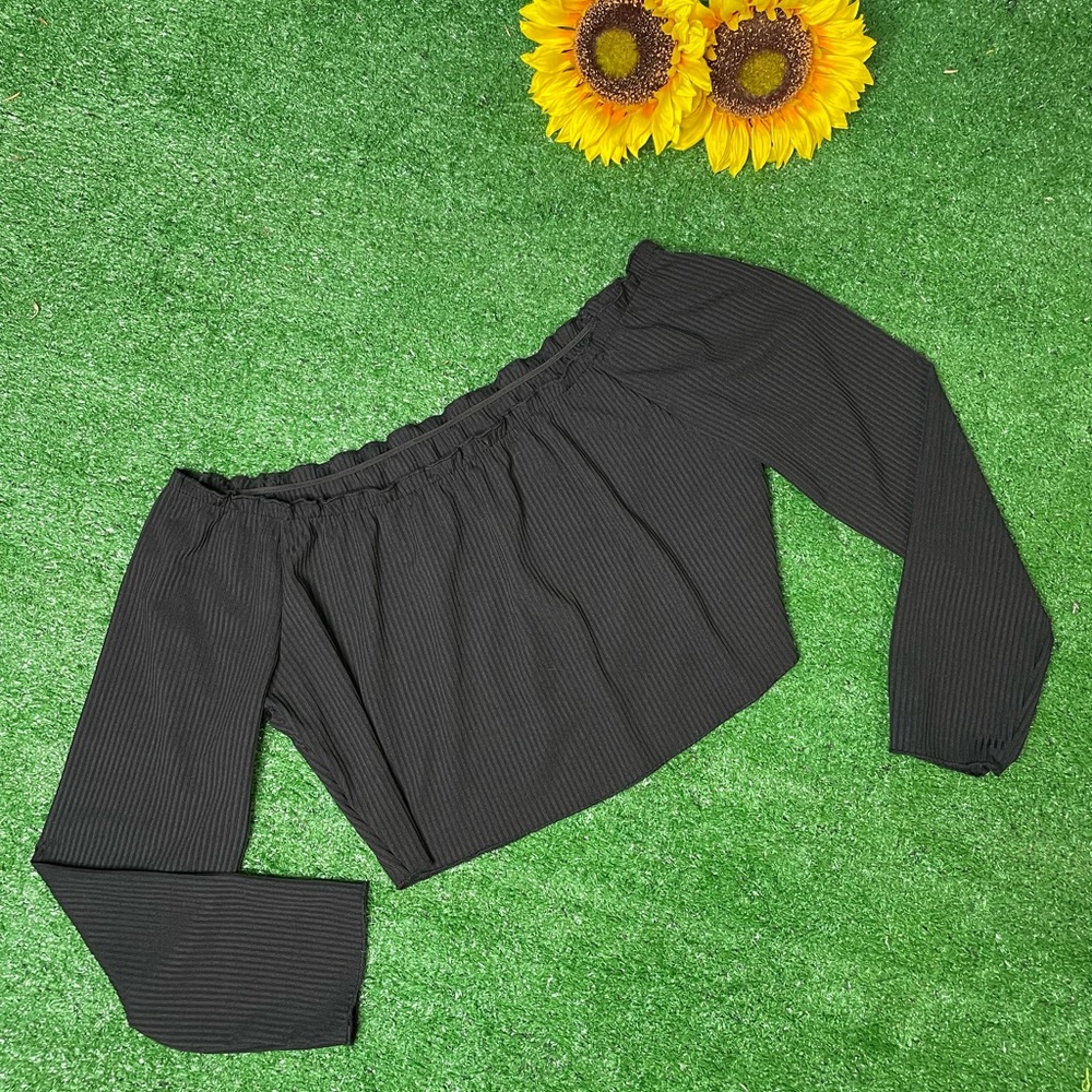 Black Crop Top